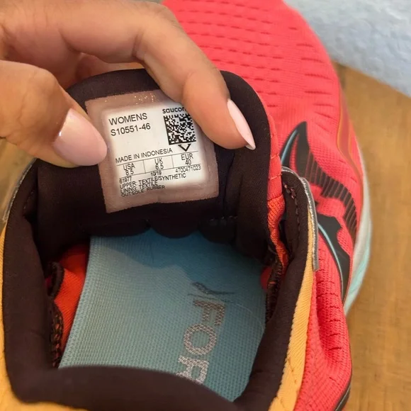 Saucony Kinvara 11 Size 8.5 Women’s - Picture 8 of 9